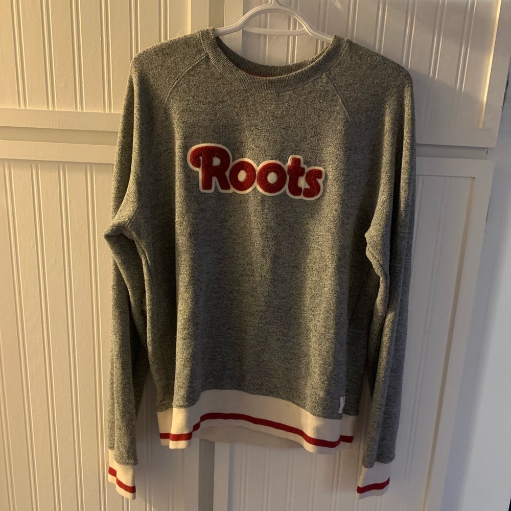 Roots sweat shirt